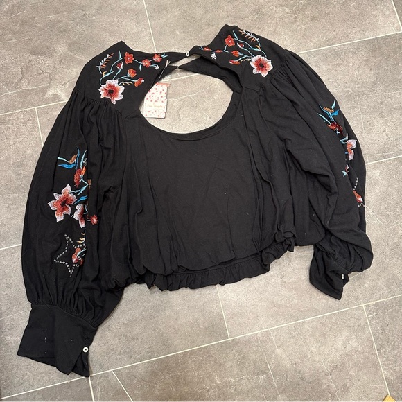 Free People Lita cut out blouse long sleeve floral embroidered cropped - Picture 4 of 9